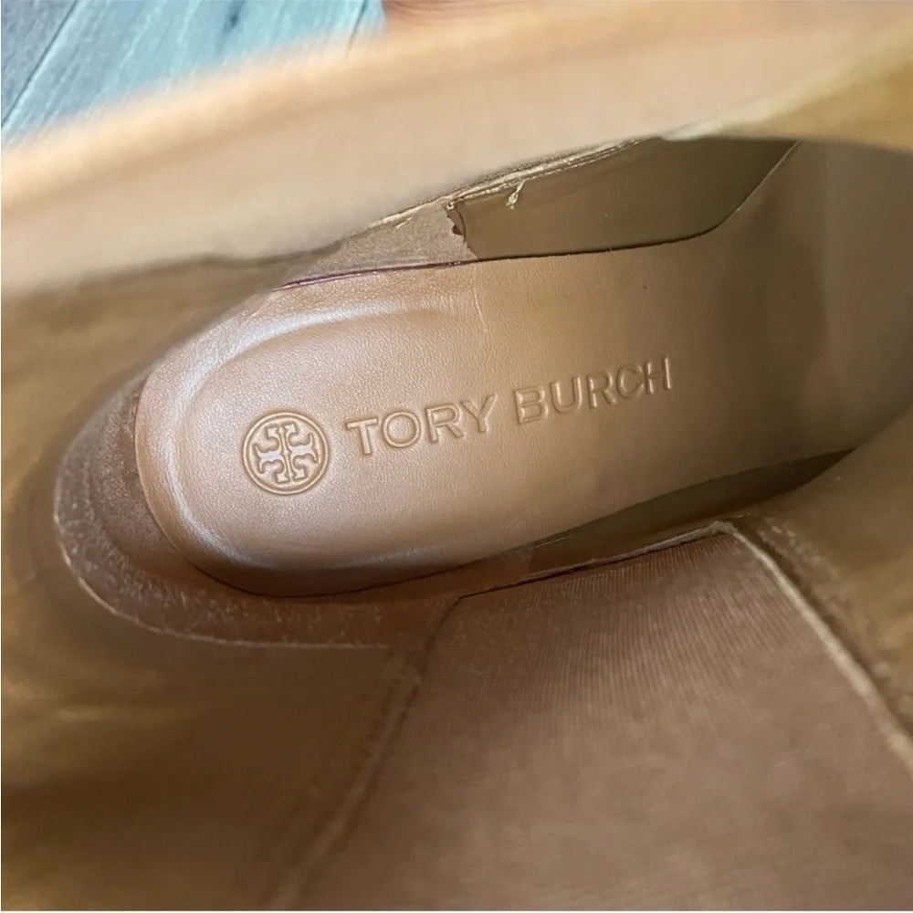 Tory Burch Lug 70MM Bootie Size 11 Leather Blanched Almond Brown Camel Tan NEW